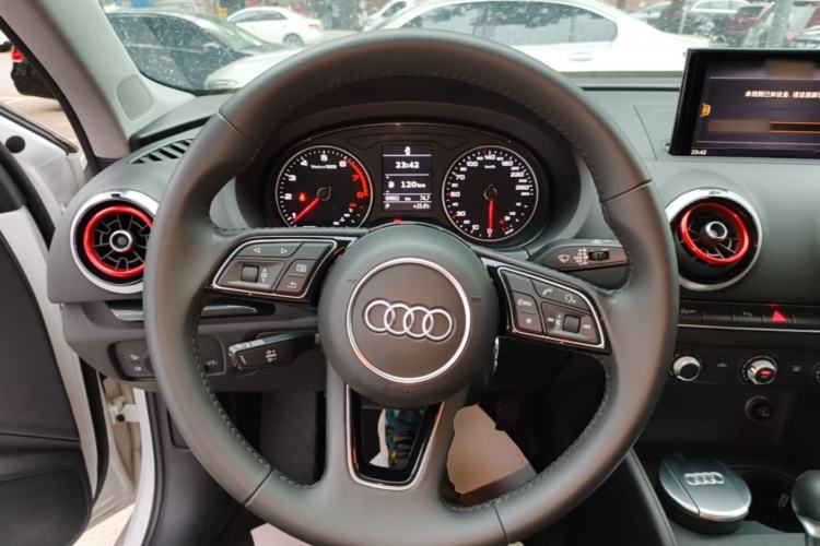 Used Audi A3 2020 Limousine 35 TFSI Fashion Edition China VI Emission Standard