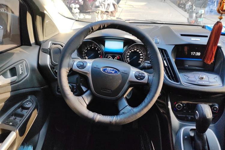 Used Ford Kuga 2013 2.0L GTDi Four-Wheel-Drive Sport Model