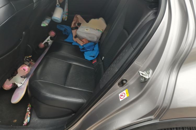 Used Toyota IZOA 2018 2.0L Yichi Edition China V Standard
