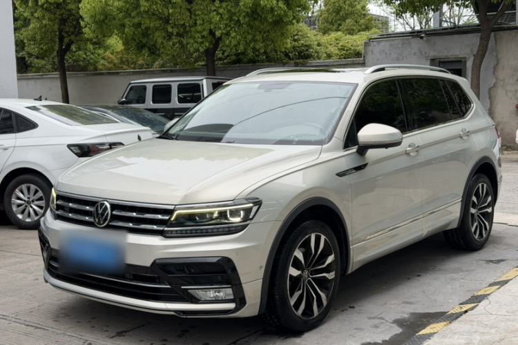 Used Volkswagen Tiguan L 2021 330TSI Automatic Two-Wheel Drive R-Line Flagship Edition