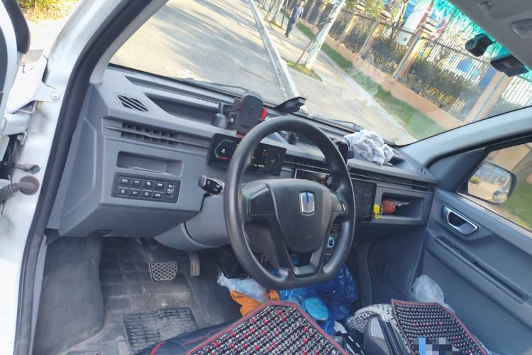 Used Farizon Xingxiang V 2023 V6E Ningde Times 41.86kWh Value Edition