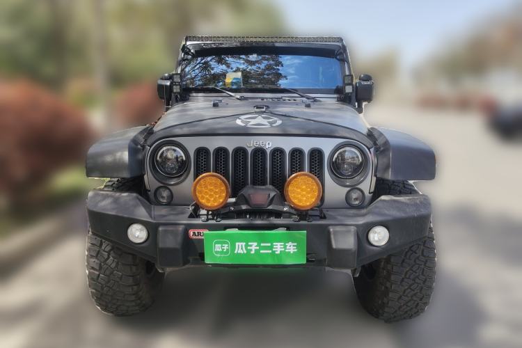 Used Jeep Wrangler 2015 3.6L Rubicon Four-Door Comfort Edition Front