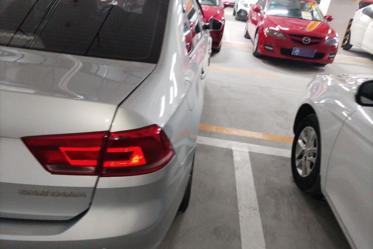 Used Volkswagen Santana 2015 1.4L Manual Fashion Edition Right Rear Taillight