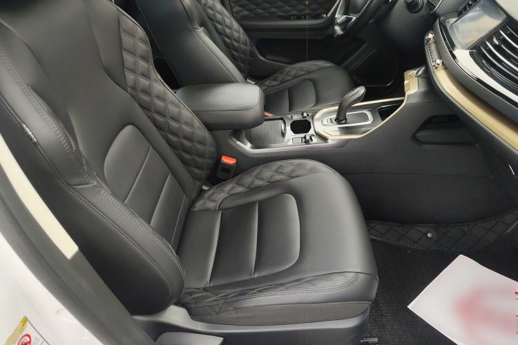 Used Haval H6 2020 1.5 GDIT Automatic Platinum Champion Edition Right Front Seat