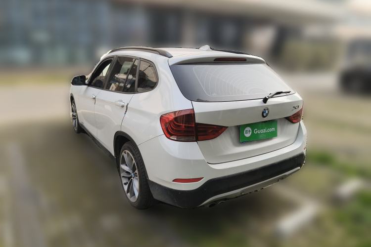 Used BMW X1 2015 sDrive18i Leading Edition
