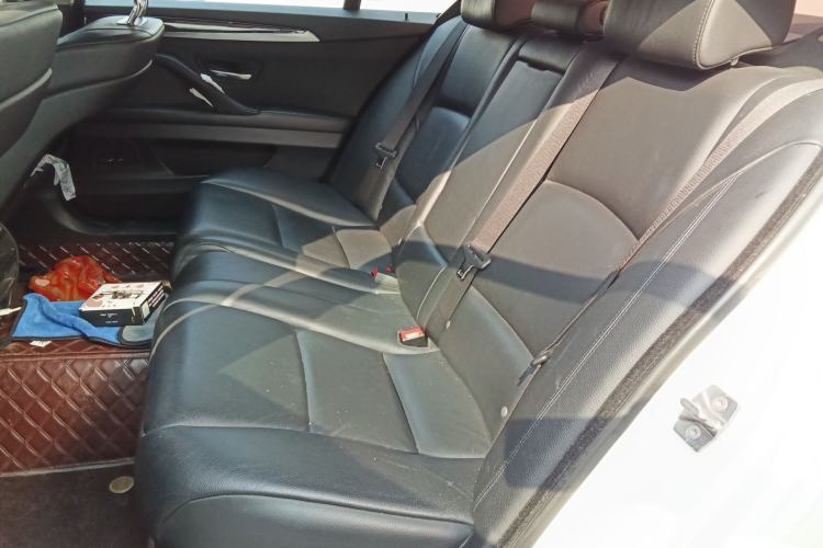 Used BMW 5 Series 2012 523Li Luxury Model