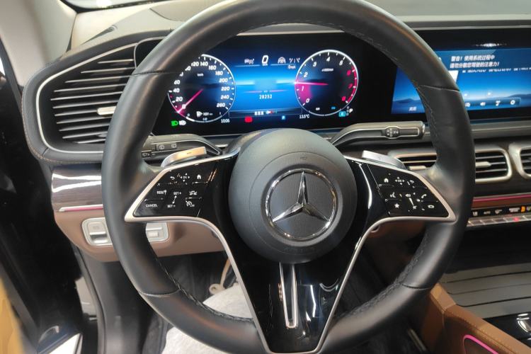 Used Mercedes-Benz GLE 2025 GLE 350 4MATIC Stylish Model
