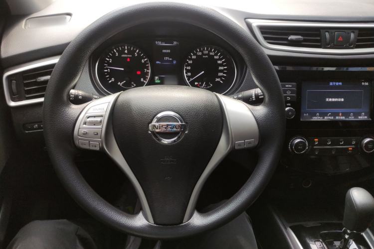 Used Nissan Qashqai 2017 2.0L CVT Elite Edition China V Standard Steering Wheel