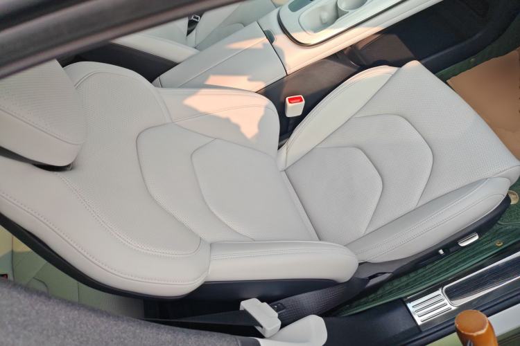 Used Xiaomi Auto SU7 2024 Rear-Drive Long-Range Intelligent Driving Version