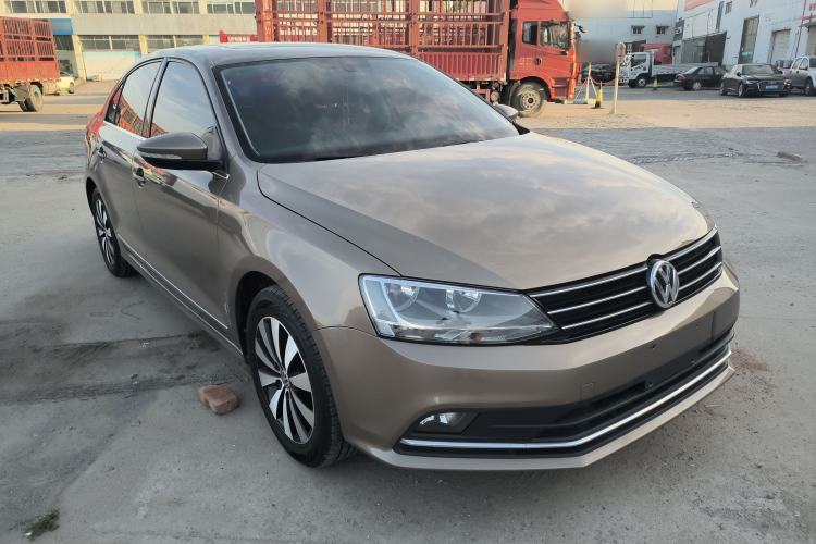 Used Volkswagen Sagitar 2018 180TSI DSG Prestige Edition Front Right 45 Deg