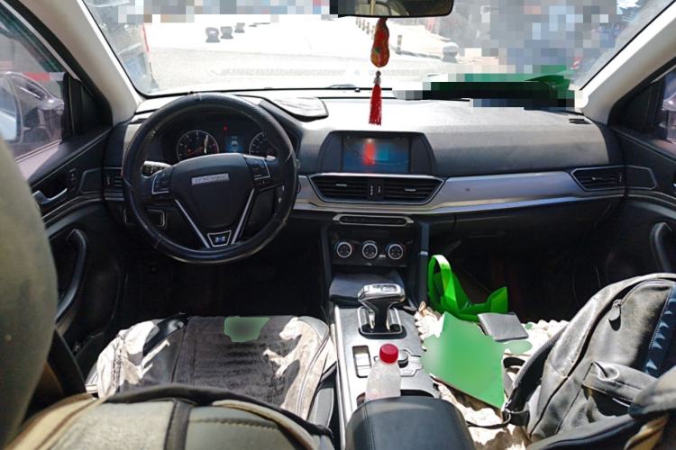 Used Haval H6 2018 Blue Label Sport Edition 1.5T Automatic Two-Wheel Drive Elite Model Center Console