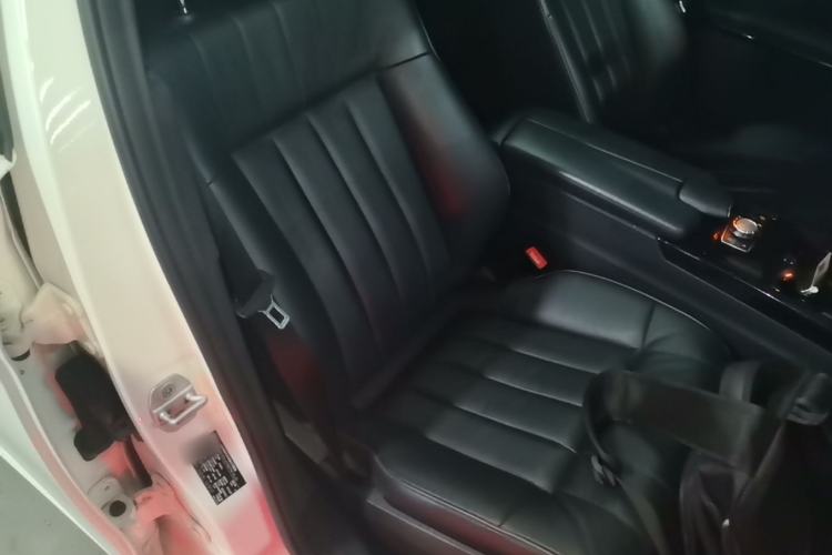 Used Mercedes-Benz E-Class 2015 E 260 L Sport Luxury Model Right Front Seat