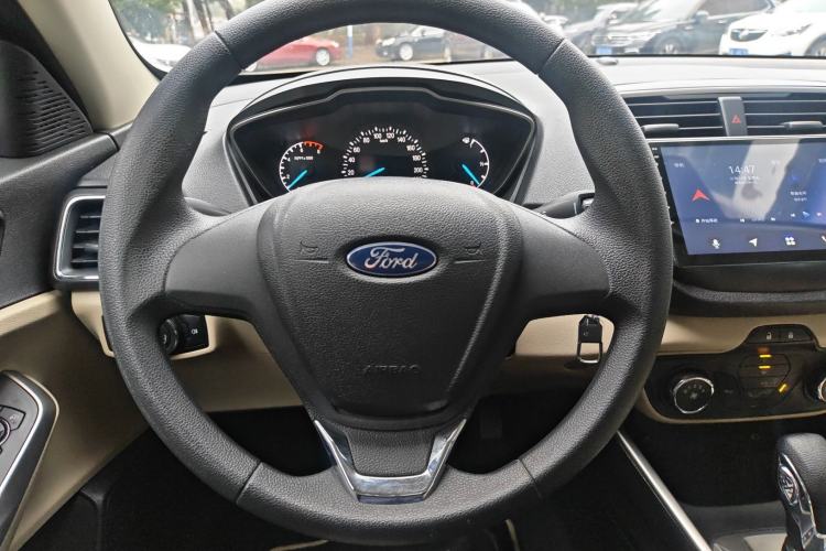 Used Ford Escort 2015 1.5L Automatic Comfort Edition