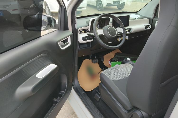 Used Wuling Hongguang MINIEV 2024 3rd Generation 215km Advanced Version Driver Seat