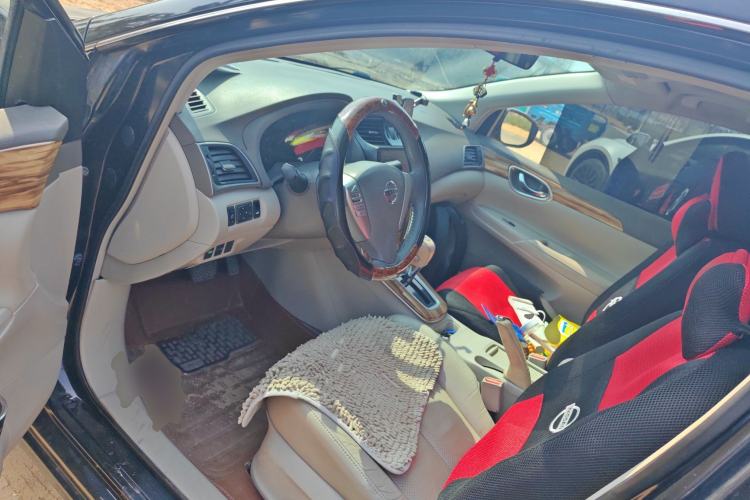 Used Nissan Sylphy 2014 1.6XV CVT Deluxe Edition
