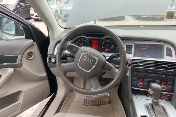 Used Audi A6L 2009 2.0 TFSI automatic standard version