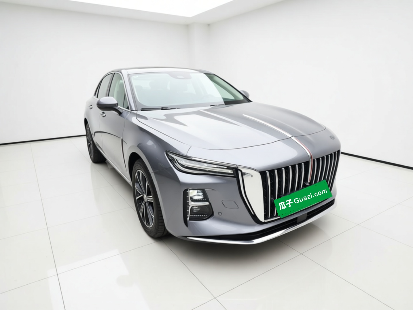 Hongqi H5 PHEV 2025 170 Super Hybrid Version — снимка 3