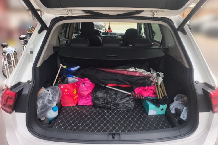 Used Volkswagen Tiguan L 2019 Revised 330TSI Automatic Two-Wheel Drive Smart & Luxury Edition China VI Standard Trunk