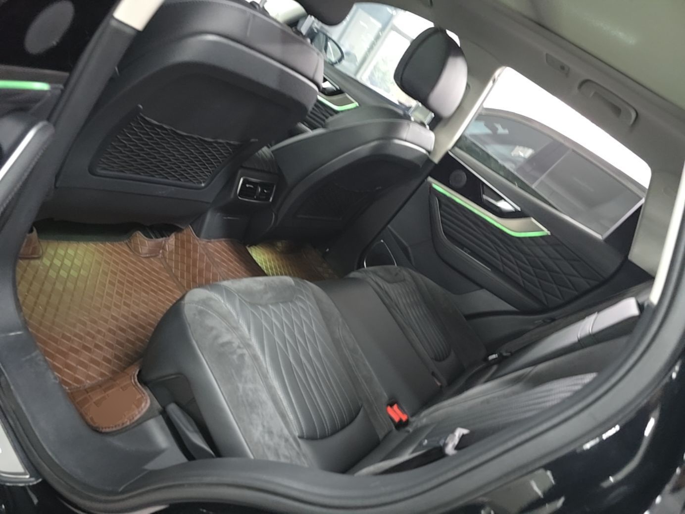 Hongqi HS5 2022 2.0T Smart Connect Flagship All-Wheel Drive LeGou Edition — снимка 20