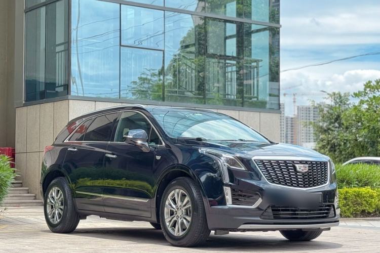 Used Cadillac XT5 2021 28T Luxury Model Exterior 5