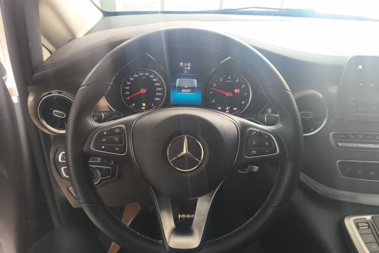 Used Mercedes-Benz V-Class 2022 V 260 L Long-wheelbase Luxury Edition
