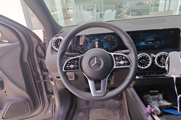 Used Mercedes-Benz GLA 2022 Facelifted GLA 200
