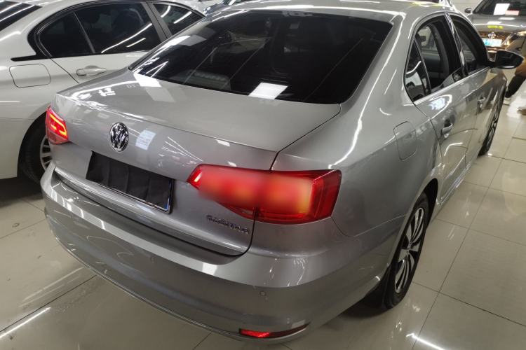 Used Volkswagen Sagitar 2017 1.6L Automatic Comfort Model
