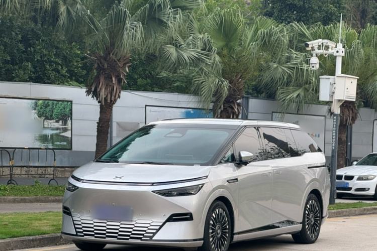 Used XPeng X9 2025 740 Ultra-Long Range Max