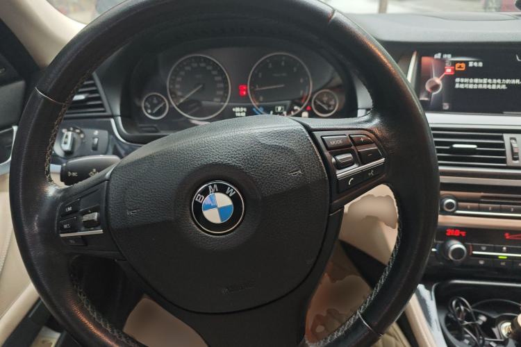 Used BMW 5 Series 2013 520Li Elegant Edition
