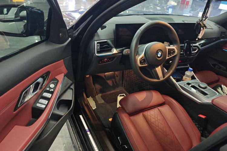 Used BMW 3 Series 2024 325i M Sport Night Edition Package Driver Seat