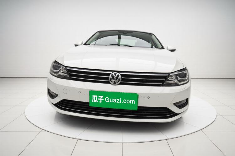 Used Volkswagen Lamando 2015 280TSI DSG Luxury Edition
