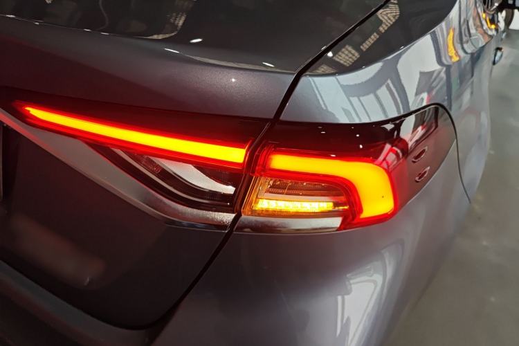 Used Toyota Corolla 2023 1.8L Smart Electric Hybrid Dual-Motor Pioneer Edition