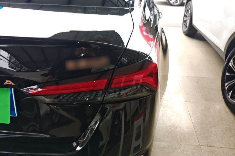 Used Nissan Teana 2024 2.0L SV Black Gold Edition