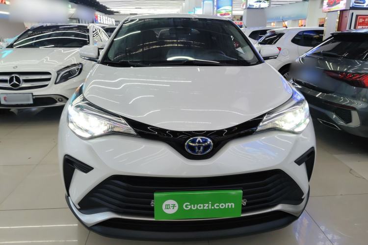 Used Toyota IZOA 2021 Dual-Motor 2.0L Yixiang Edition