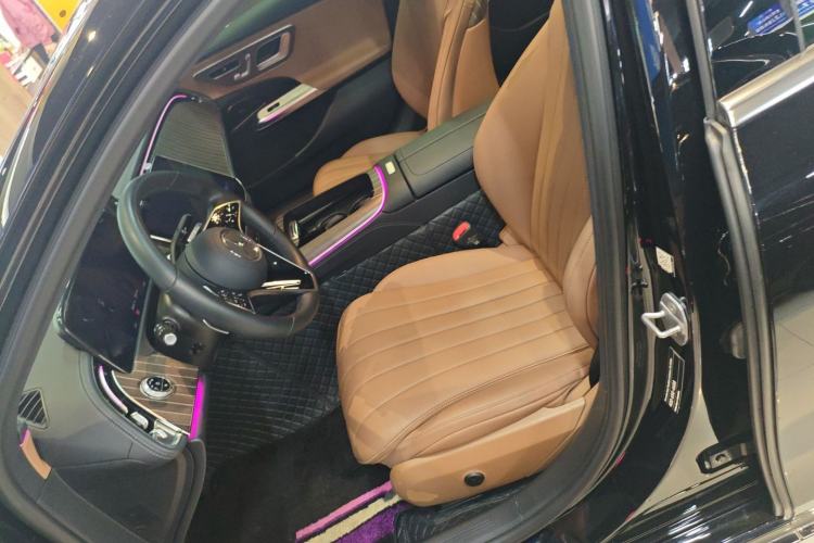 Used Mercedes-Benz E-Class 2024 Refresh E 300 L Stylish Edition
