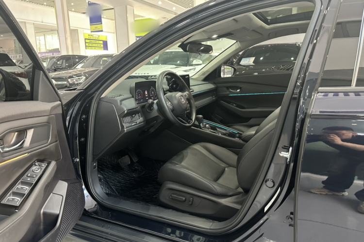 Used Honda Accord 2024 260TURBO Luxury Edition Interior 3