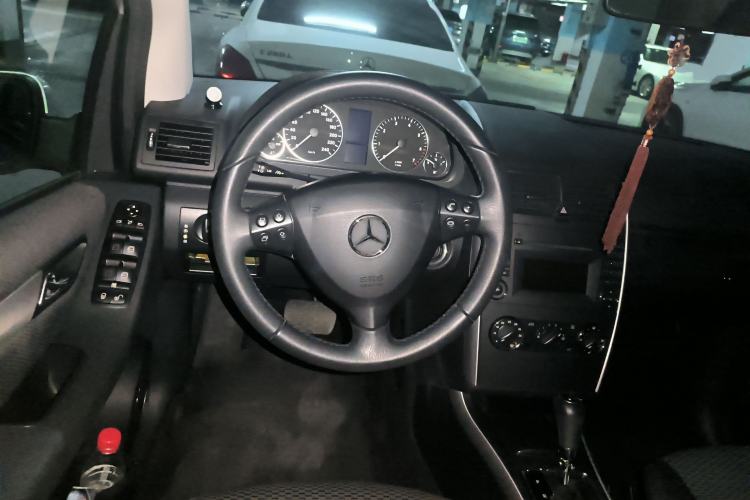 Used Mercedes-Benz A-Class 2011 A 160
