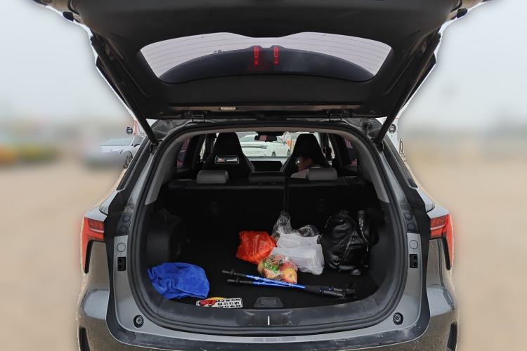 Used CHANGAN CS75 PLUS 2022 2nd Generation 1.5T Automatic Prestige Version Trunk