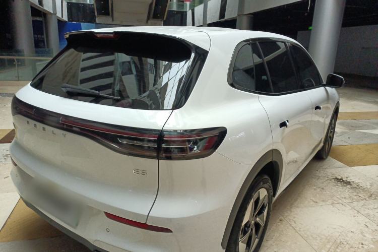 Used Geely Galaxy E5 2024 530km Long-Range Version Rear Right 45 Deg