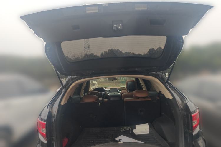 Used Soueast DX7 2017 1.5T Manual Luxury Model
