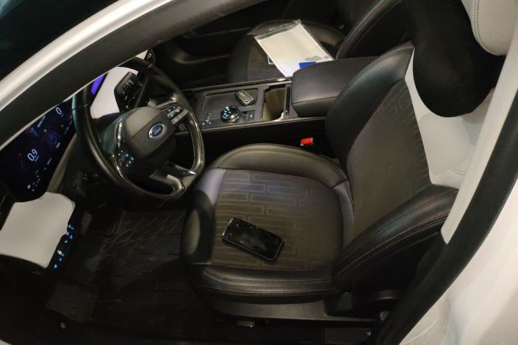 Used Ford Mondeo 2022 Restyled EcoBoost 245 Luxury Version Driver Seat