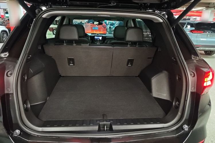 Used Chevrolet Equinox 2021 535T Yujie Edition Trunk