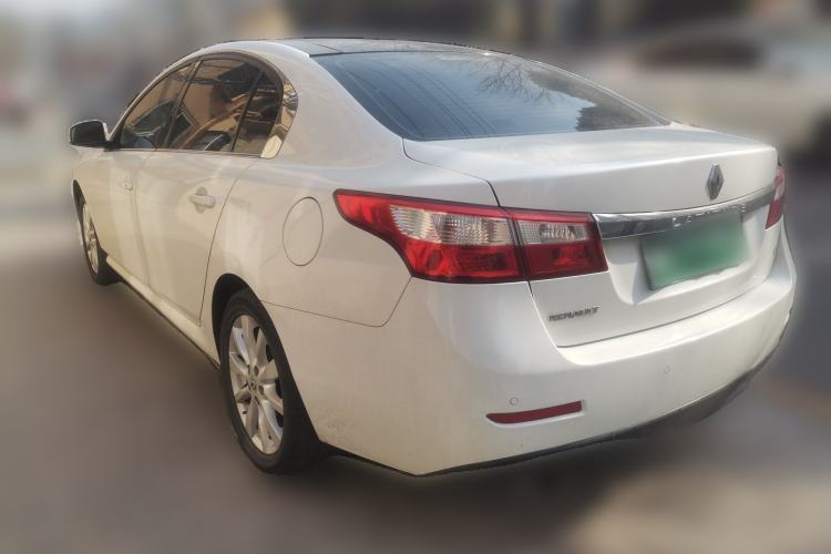 Used Renault Latitude 2011 2.5L Automatic Luxury Navigation Edition