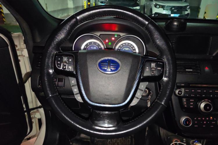 Used Bestune X80 2015 1.8T Automatic Sport Model