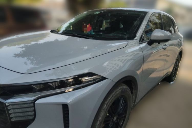 Used Venucia V 2021 260T Idol Edition