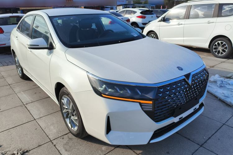 Used Venucia D60 2023 PLUS 1.6L XE CVT Trendy Edition