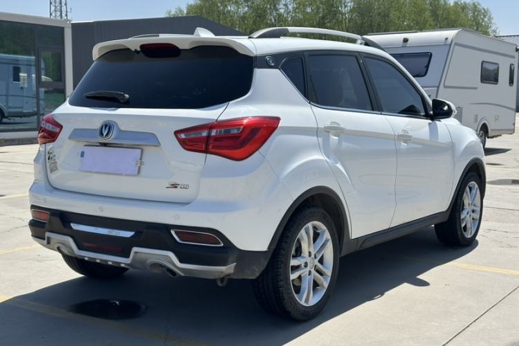 Used CHANGAN CS35 2017 1.6L Automatic Luxury Model Exterior 2