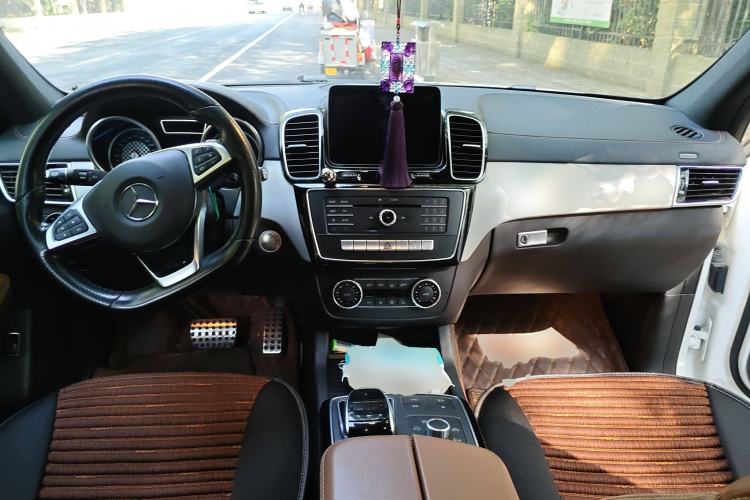 Used Mercedes-Benz GLE 2016 GLE 450 AMG 4MATIC Center Console