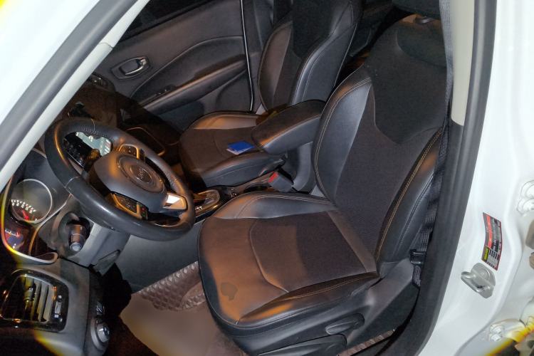 Used Jeep Compass 2019 220T Automatic Family Edition