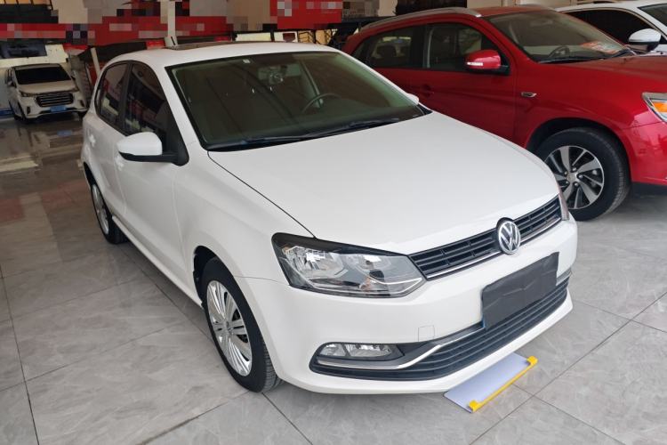 Used Volkswagen Polo 2016 1.6L Automatic Comfort Model Front Right 45 Deg